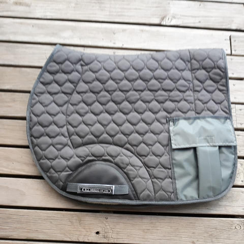 GP Saddle Blanket - With Nylon Pocket